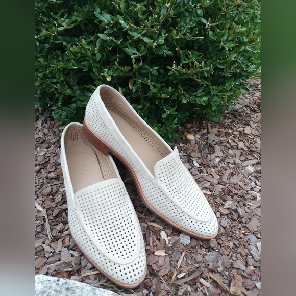 The Flex Shoes - Picture 2 of 8